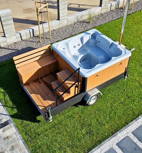 mobiles Whirlpool Spa